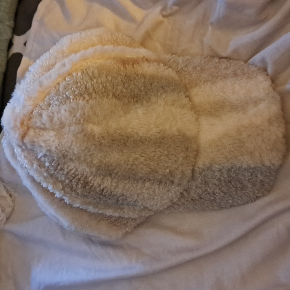 Steve Madden Faux fur baseball hat
